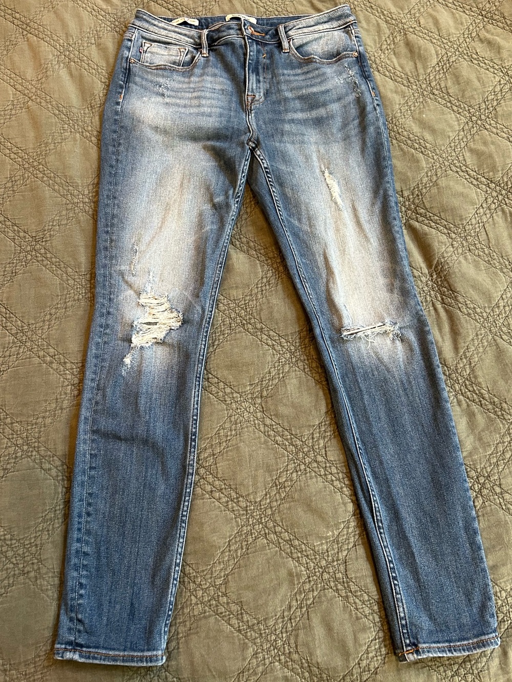 Vigoss Women's Distressed Skinny Jeans - Light Blue Wash